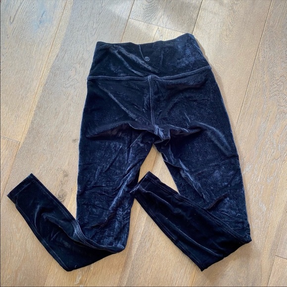 Lululemon Velvet Wunder Under Leggings - Picture 5 of 5